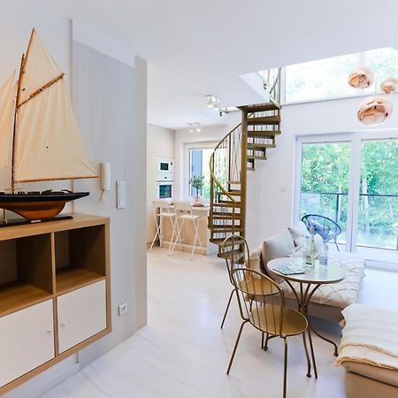 M&K Apartamenty Sailors Golden Yacht, Gdansk - Wyspa Sobieszewska Ngoại thất bức ảnh