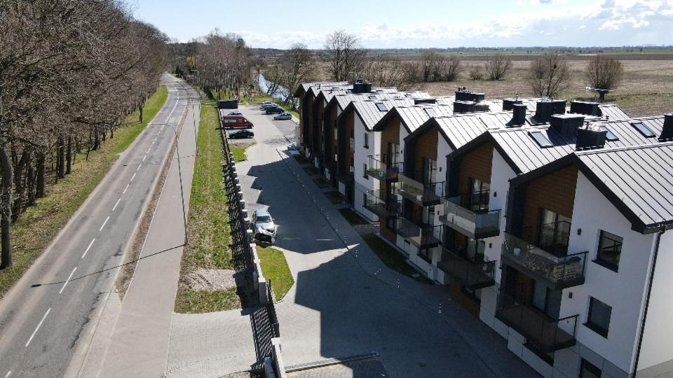 M&K Apartamenty Sailors Golden Yacht, Gdansk - Wyspa Sobieszewska Ngoại thất bức ảnh