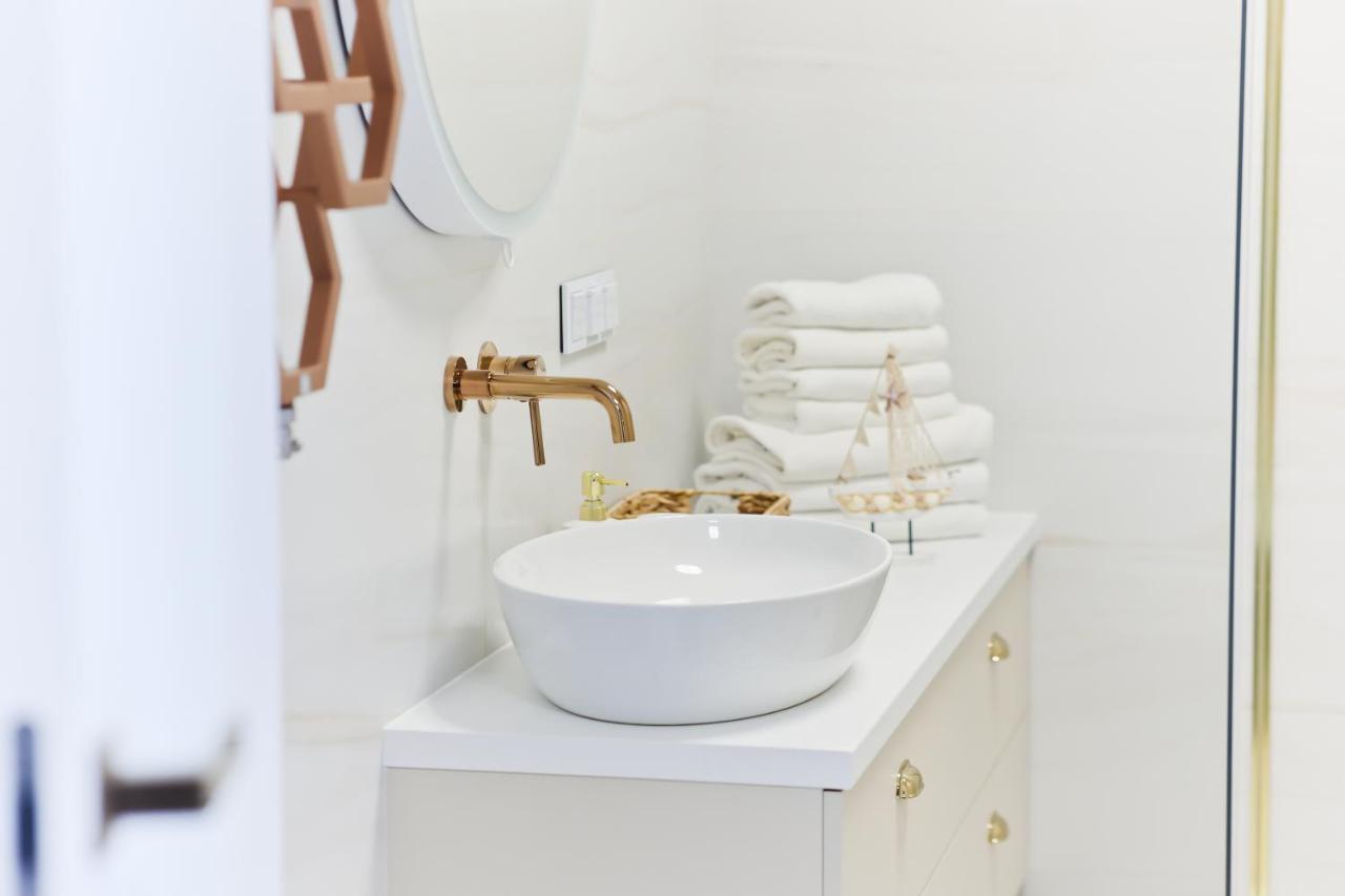M&K Apartamenty Sailors Golden Yacht, Gdansk - Wyspa Sobieszewska Ngoại thất bức ảnh