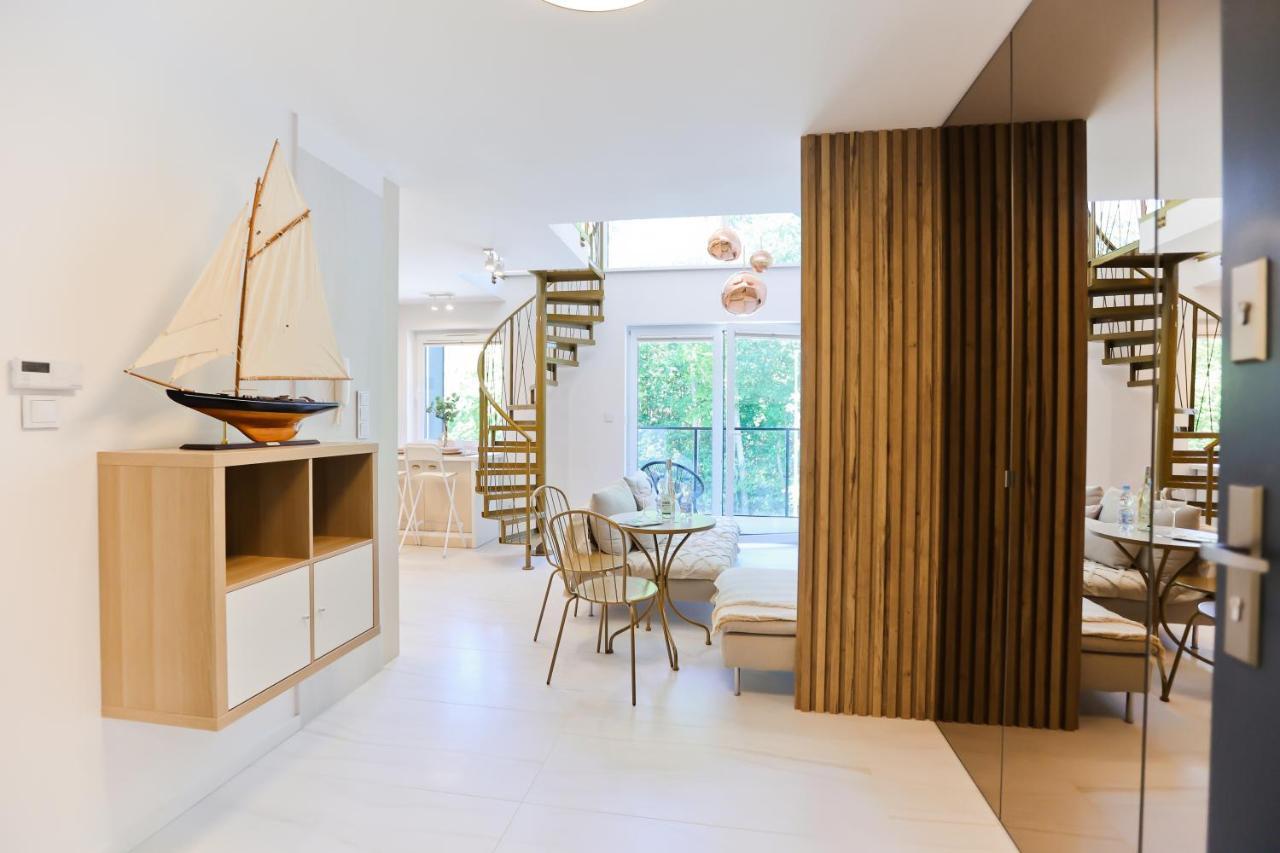M&K Apartamenty Sailors Golden Yacht, Gdansk - Wyspa Sobieszewska Ngoại thất bức ảnh