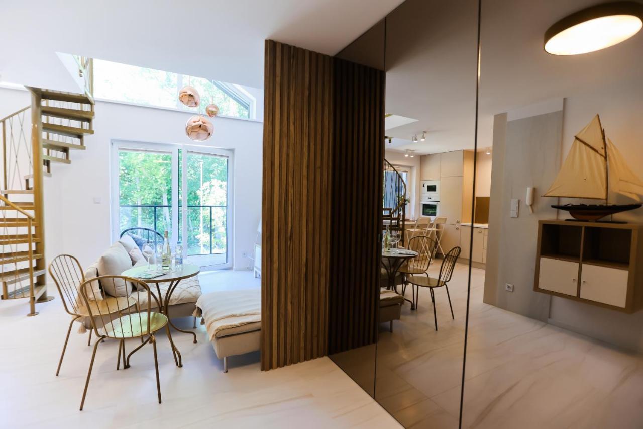 M&K Apartamenty Sailors Golden Yacht, Gdansk - Wyspa Sobieszewska Ngoại thất bức ảnh